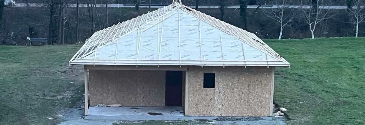 Višeslojni vanjski zid — presjek modela (materijali i izolacija)